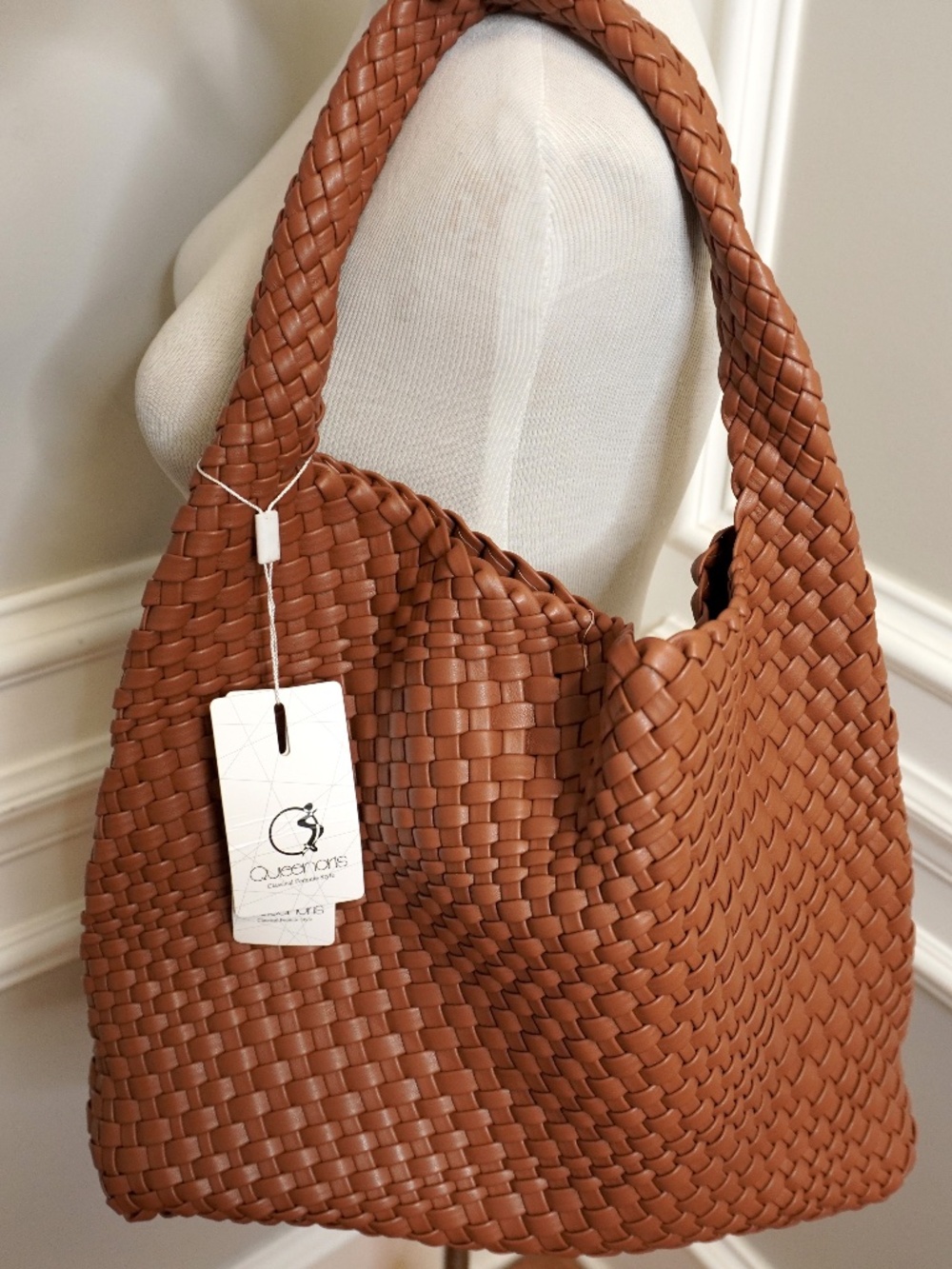 NEW Woven Vegan Leather Handbag Large Capacity Hand-Woven Tote